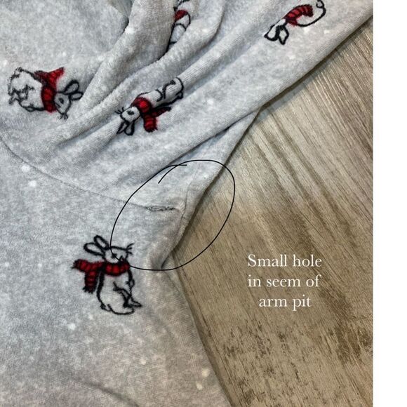 $5 ADD ON ITEM Croft & barrow Women’s two piece fleece pajama set - Picture 14 of 16